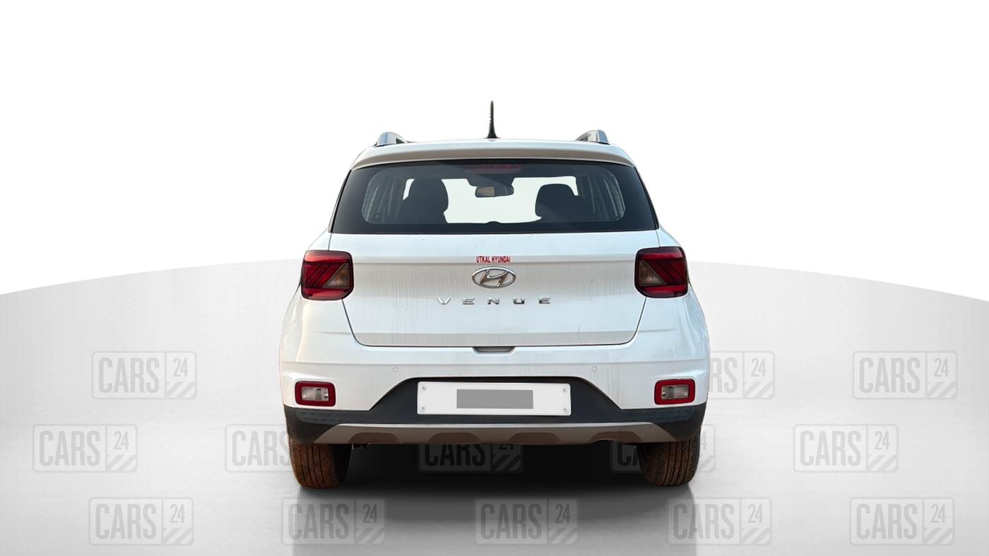 2021 Hyundai VENUE S 1.2, Petrol, Manual, 48,460 km, Back/Rear
