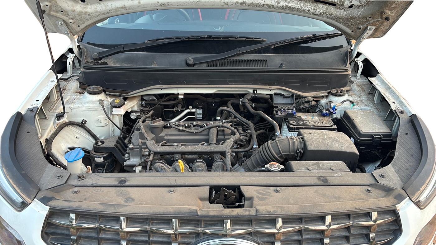 2021 Hyundai VENUE S 1.2, Petrol, Manual, 48,460 km, Open Bonnet