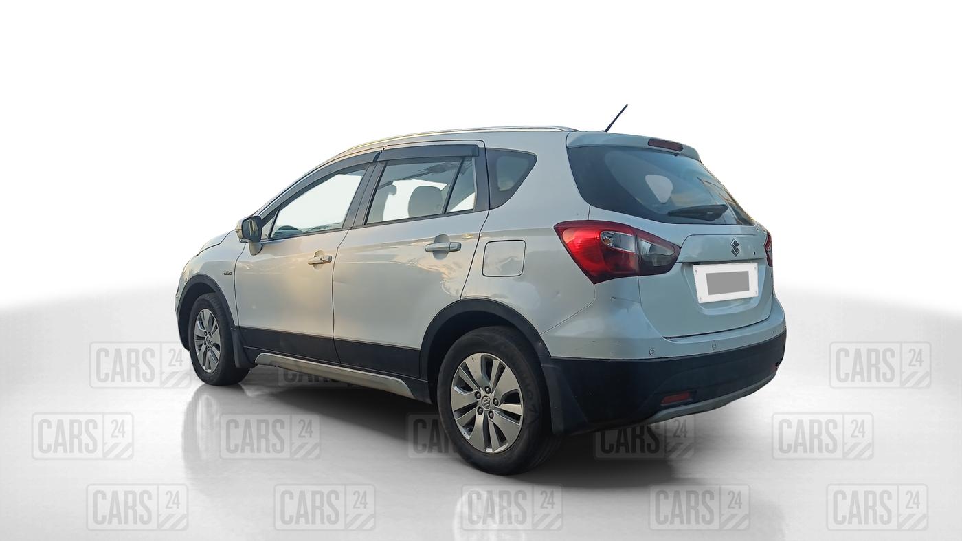 2015 Maruti S Cross ALPHA 1.6, Diesel, Manual, 84,446 km, Left Back Diagonal