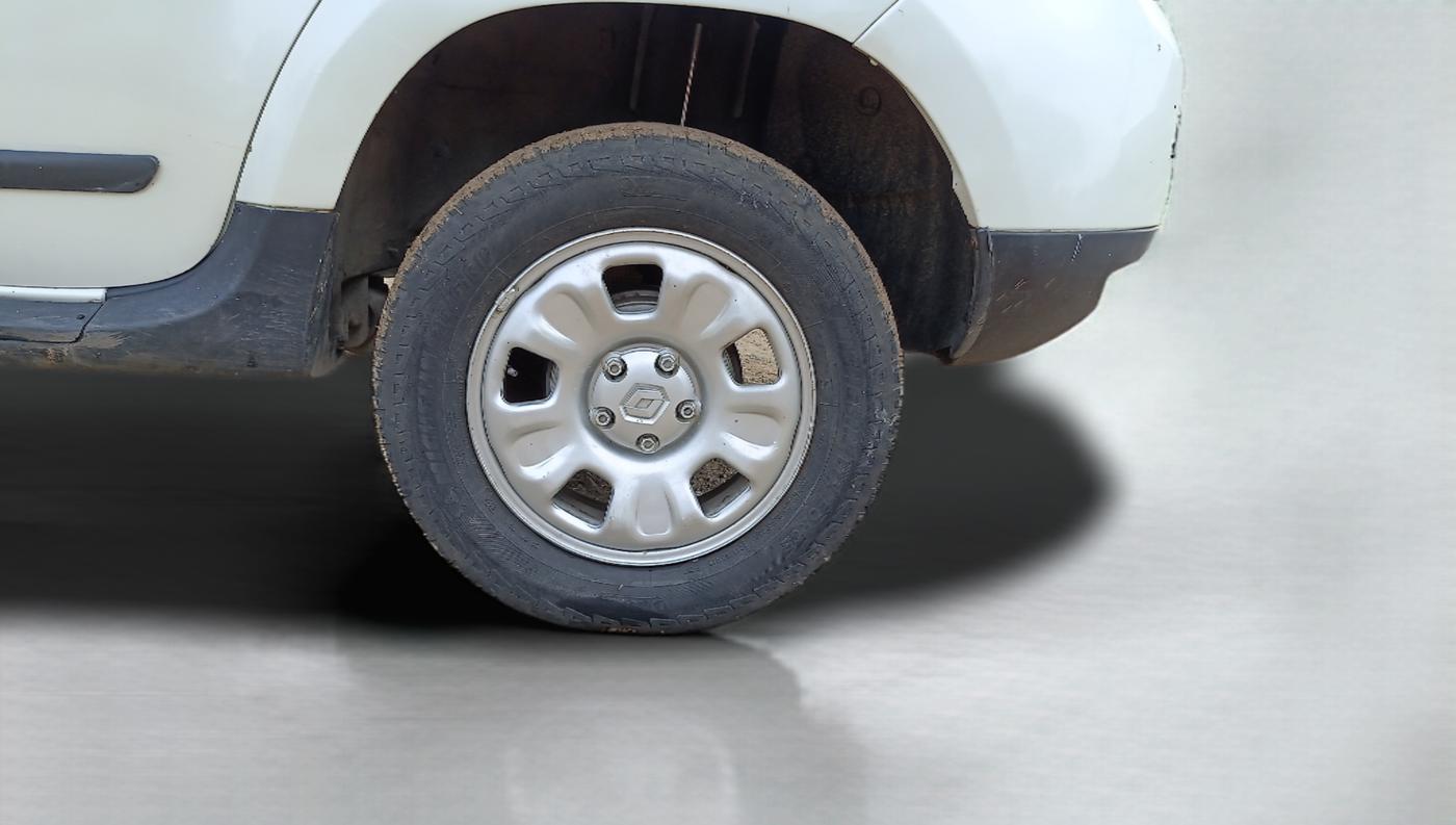 2013 Renault Duster 85 PS RXE DIESEL, Diesel, Manual, 78,784 km, Left Rear Wheel