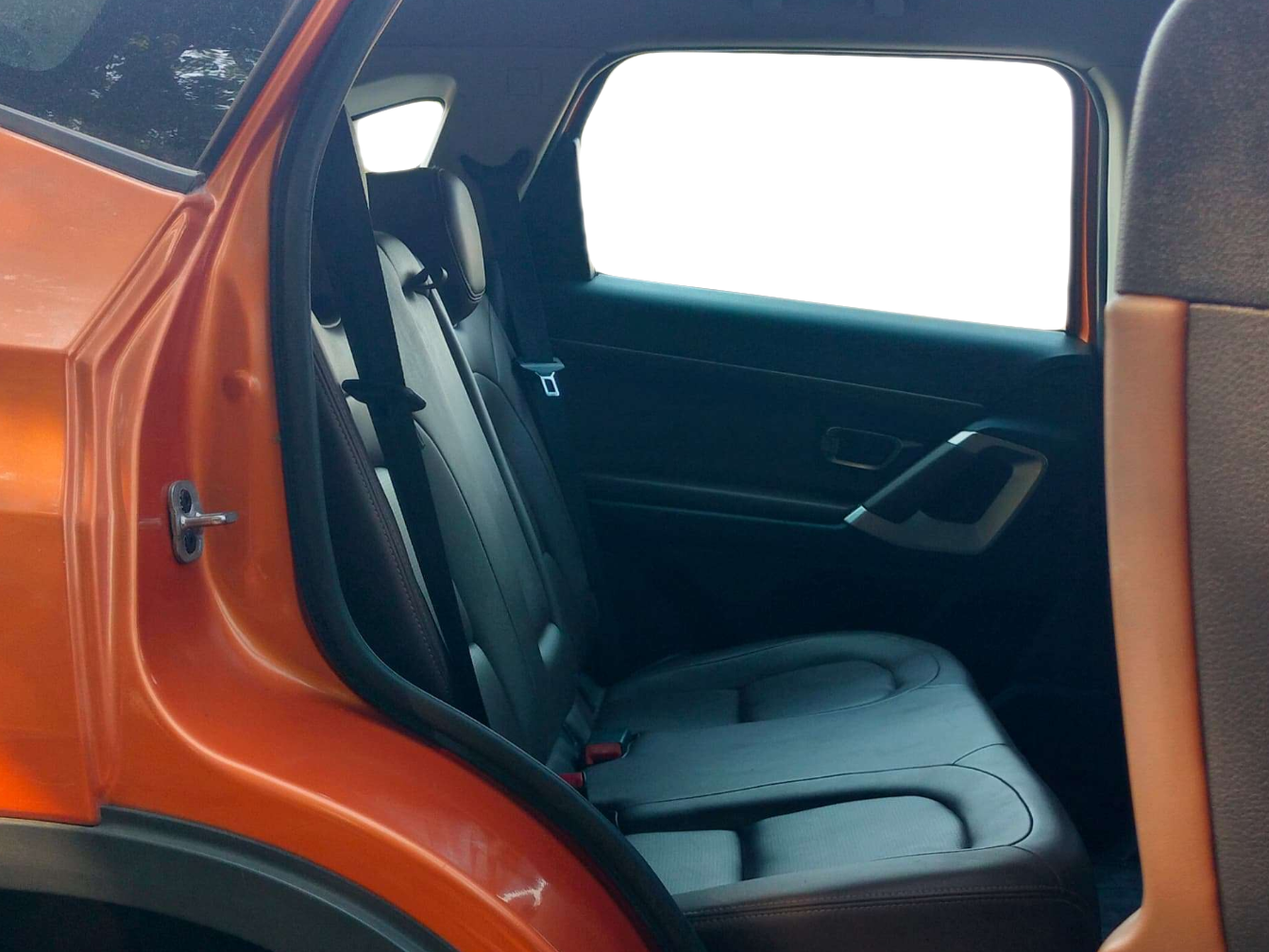 2019 Tata Harrier XZ 2.0L, Diesel, Manual, 85,798 km, Right Side Rear Door Cabin