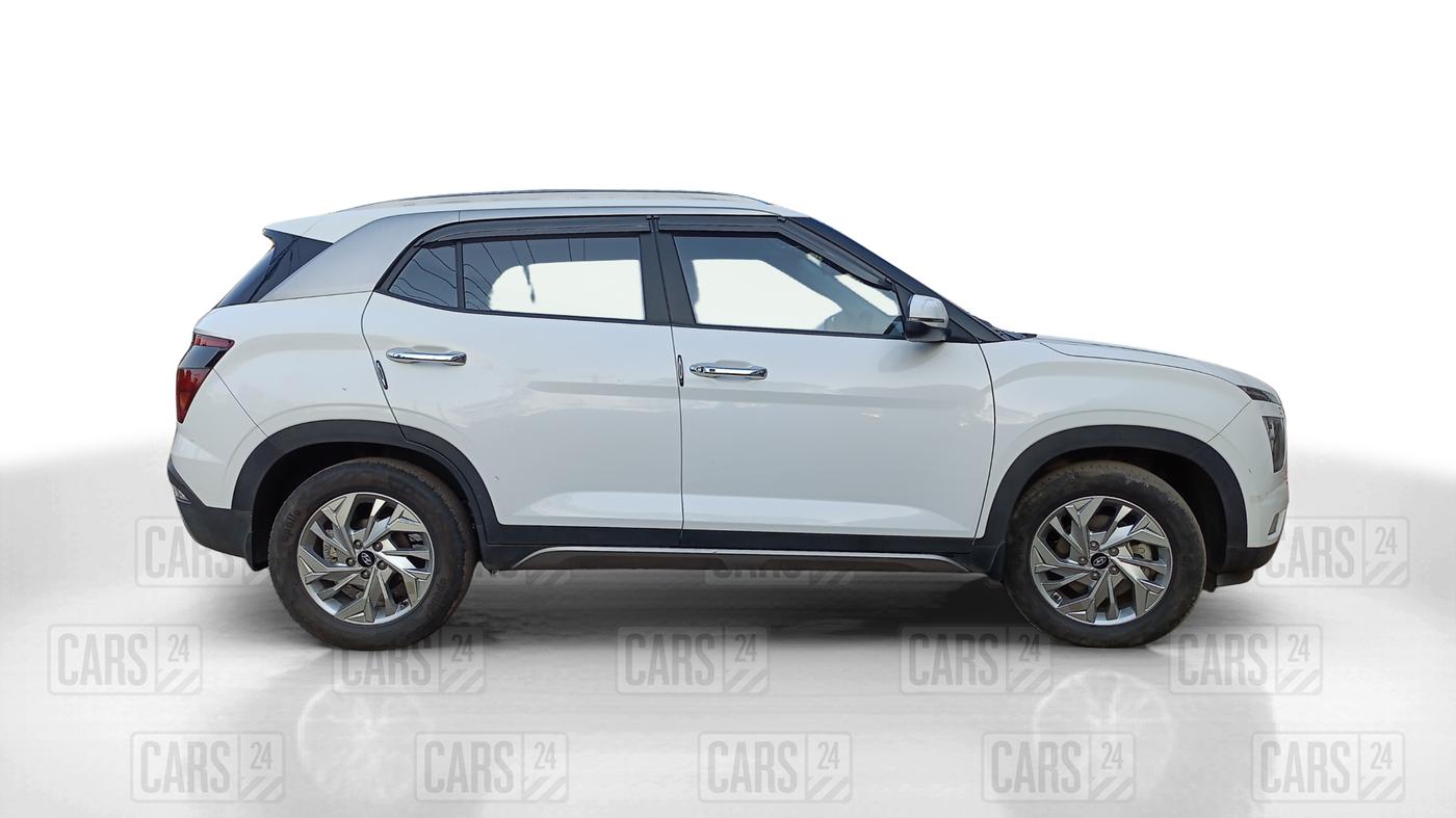 2022 Hyundai Creta SX EXECUTIVE 1.5 PETROL, Petrol, Manual, 27,000 km, Right Side View