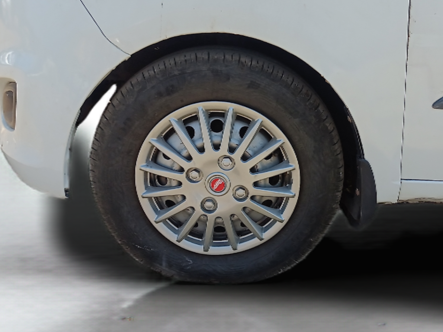 2011 Hyundai i10 ERA 1.1, Petrol, Manual, 62,360 km, Left Front Wheel