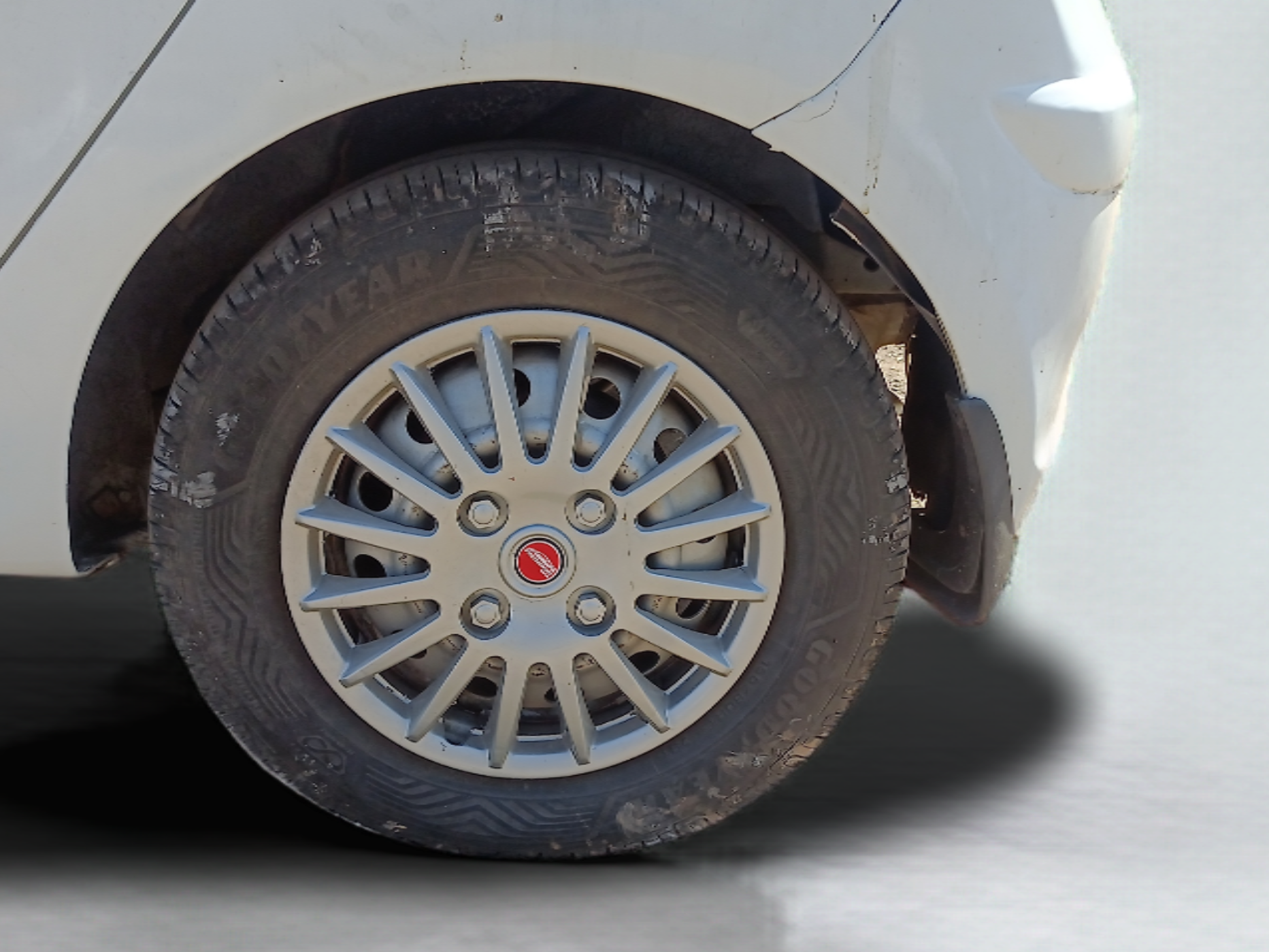 2011 Hyundai i10 ERA 1.1, Petrol, Manual, 62,360 km, Left Rear Wheel