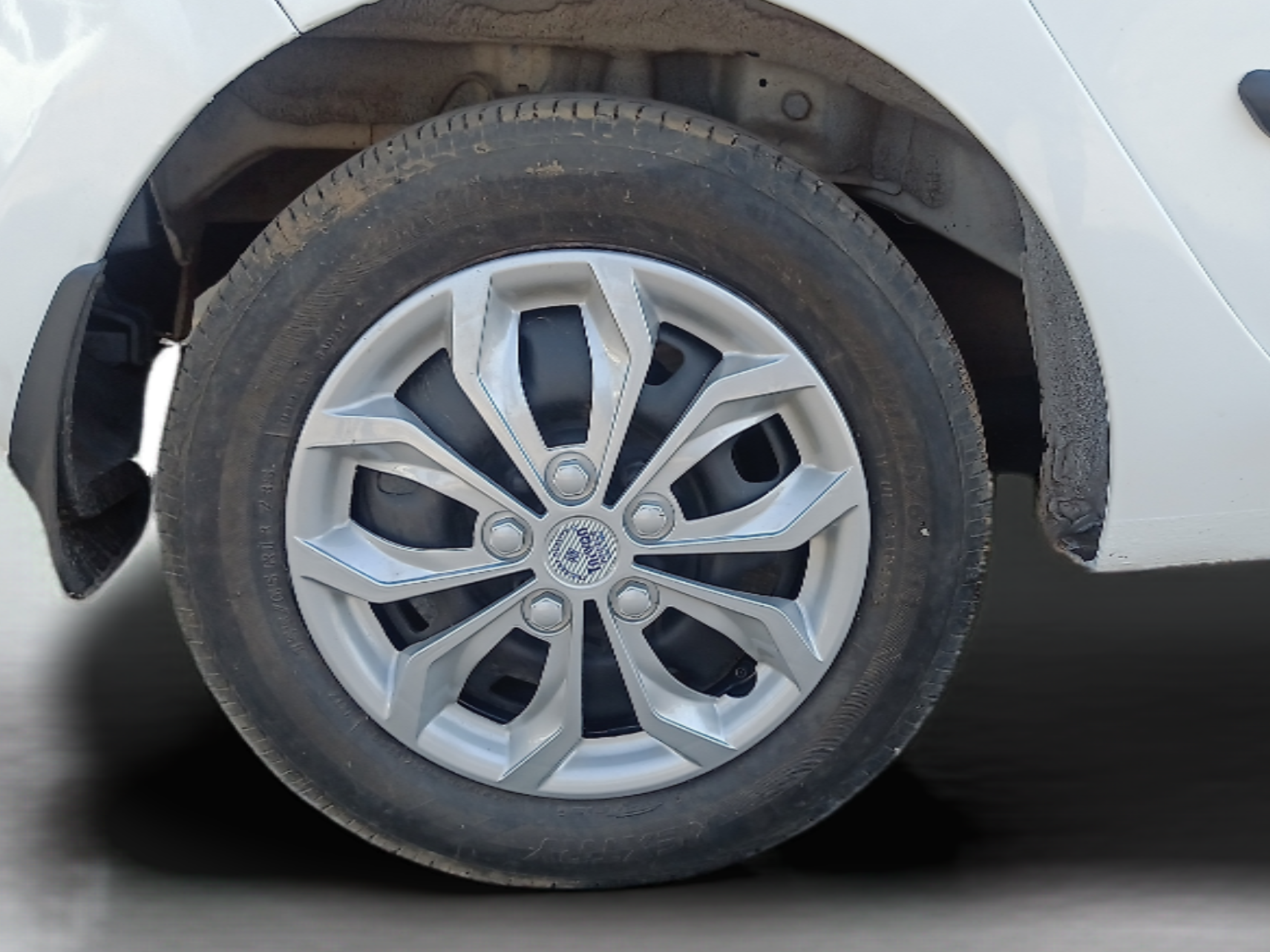 2018 Hyundai Eon ERA +, Petrol, Manual, 66,050 km, Right Rear Wheel