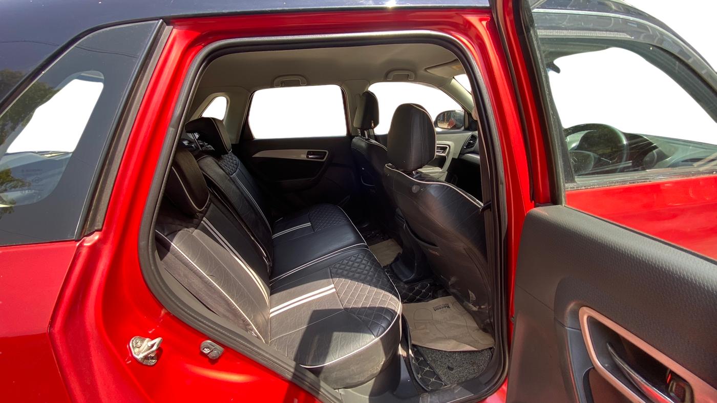 2017 Maruti Vitara Brezza ZDI PLUS, Diesel, Manual, 83,389 km, Right Side Rear Door Cabin