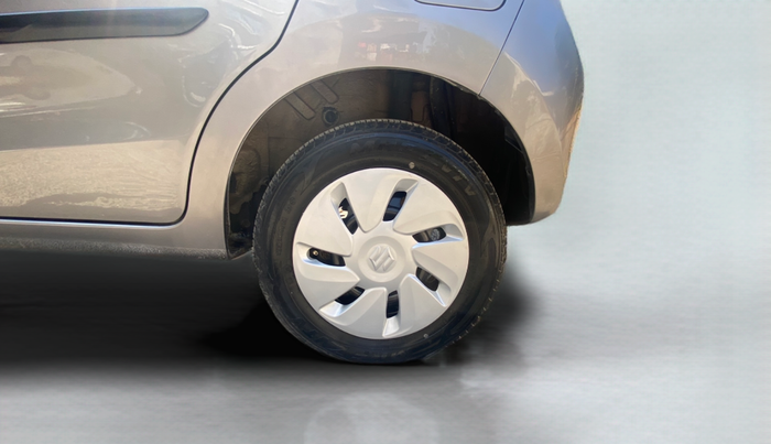 2016 Maruti Celerio VXI AMT, Petrol, Automatic, 76,400 km, Left Rear Wheel