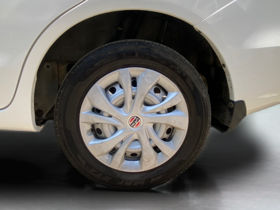 2014 Honda Amaze 1.2L I-VTEC S, Petrol, Manual, 89,017 km, Left Rear Wheel