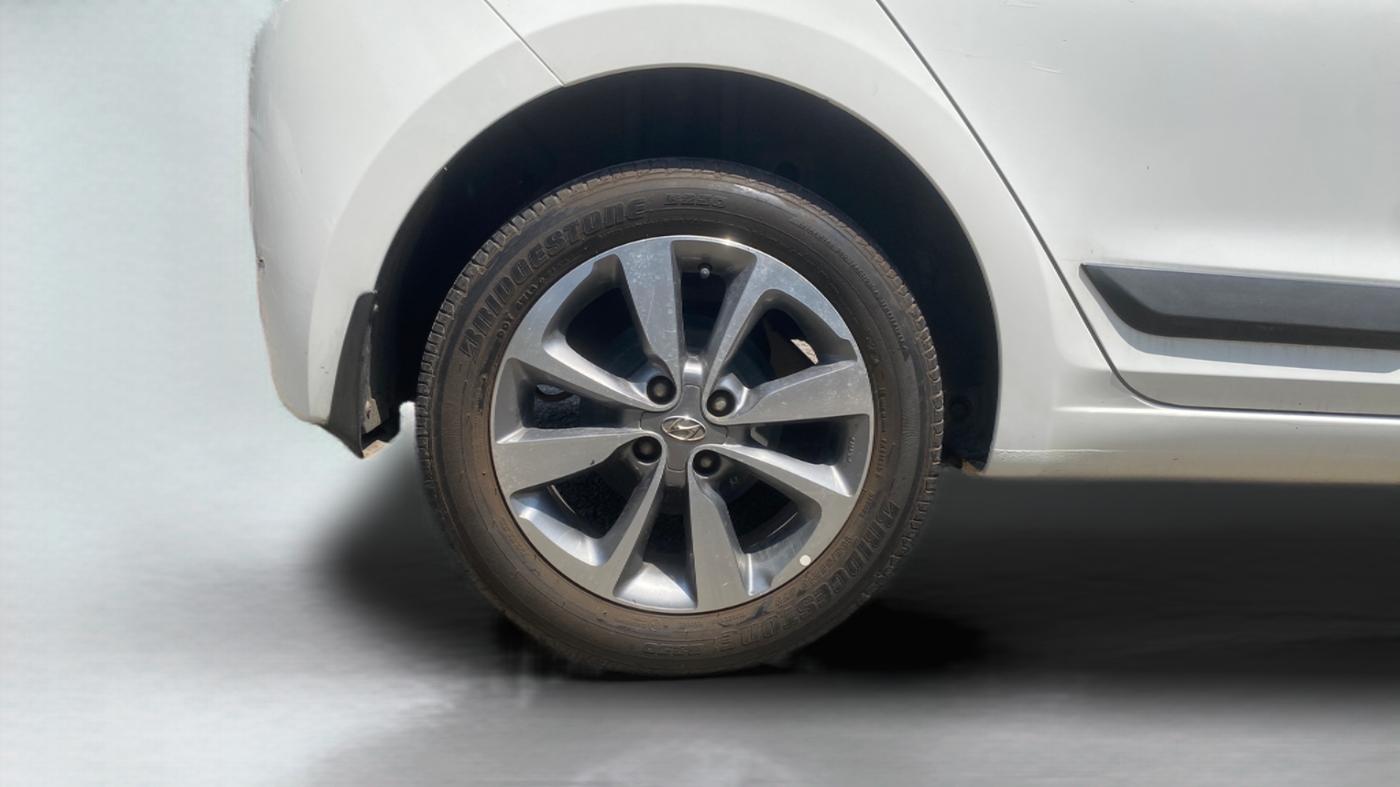 2017 Hyundai Elite i20 ASTA 1.4 CRDI (O), Diesel, Manual, 88,462 km, Right Rear Wheel