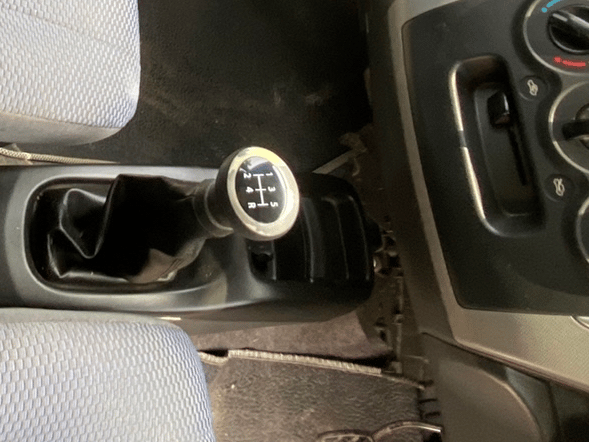 2012 Maruti Wagon R 1.0 VXI, Petrol, Manual, 87,614 km, Gear Lever