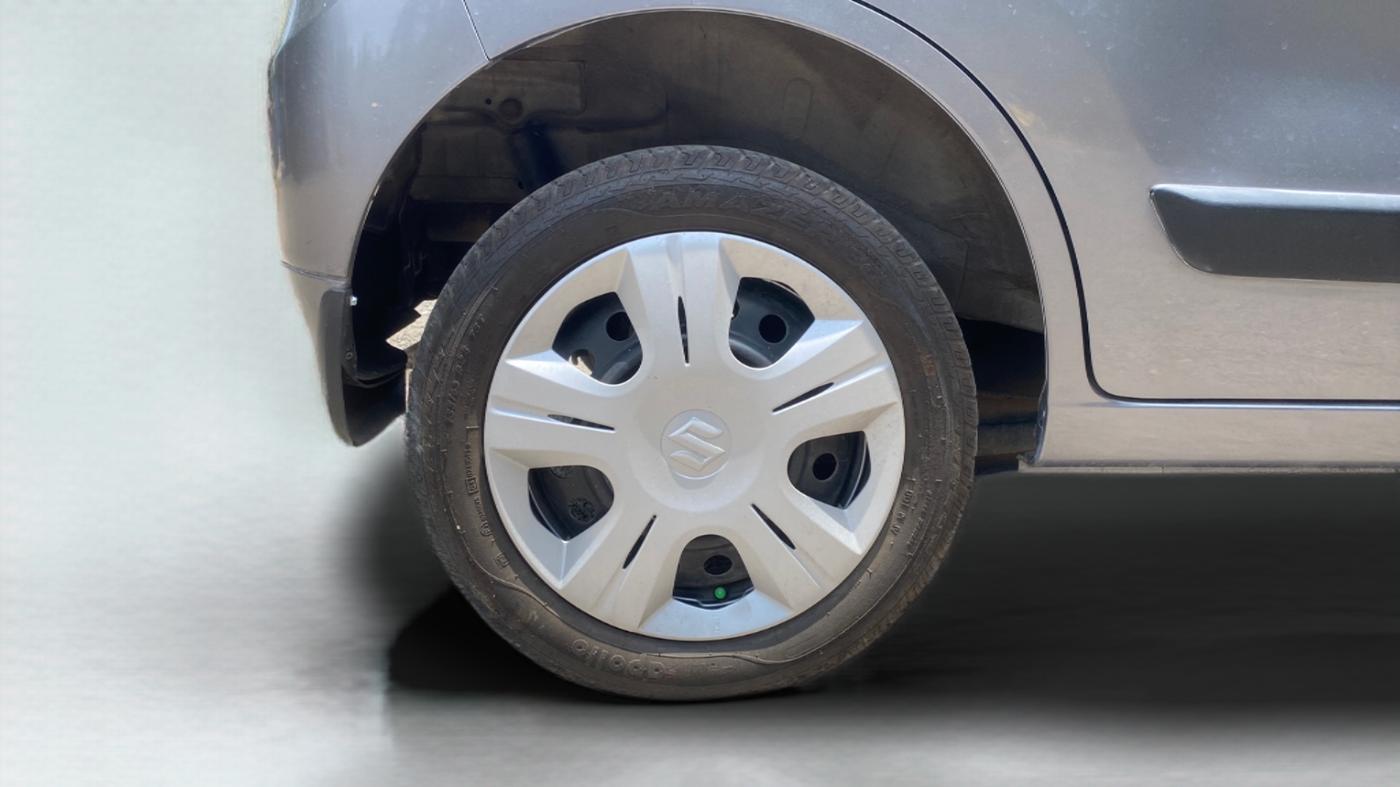 2012 Maruti Wagon R 1.0 VXI, Petrol, Manual, 87,614 km, Right Rear Wheel