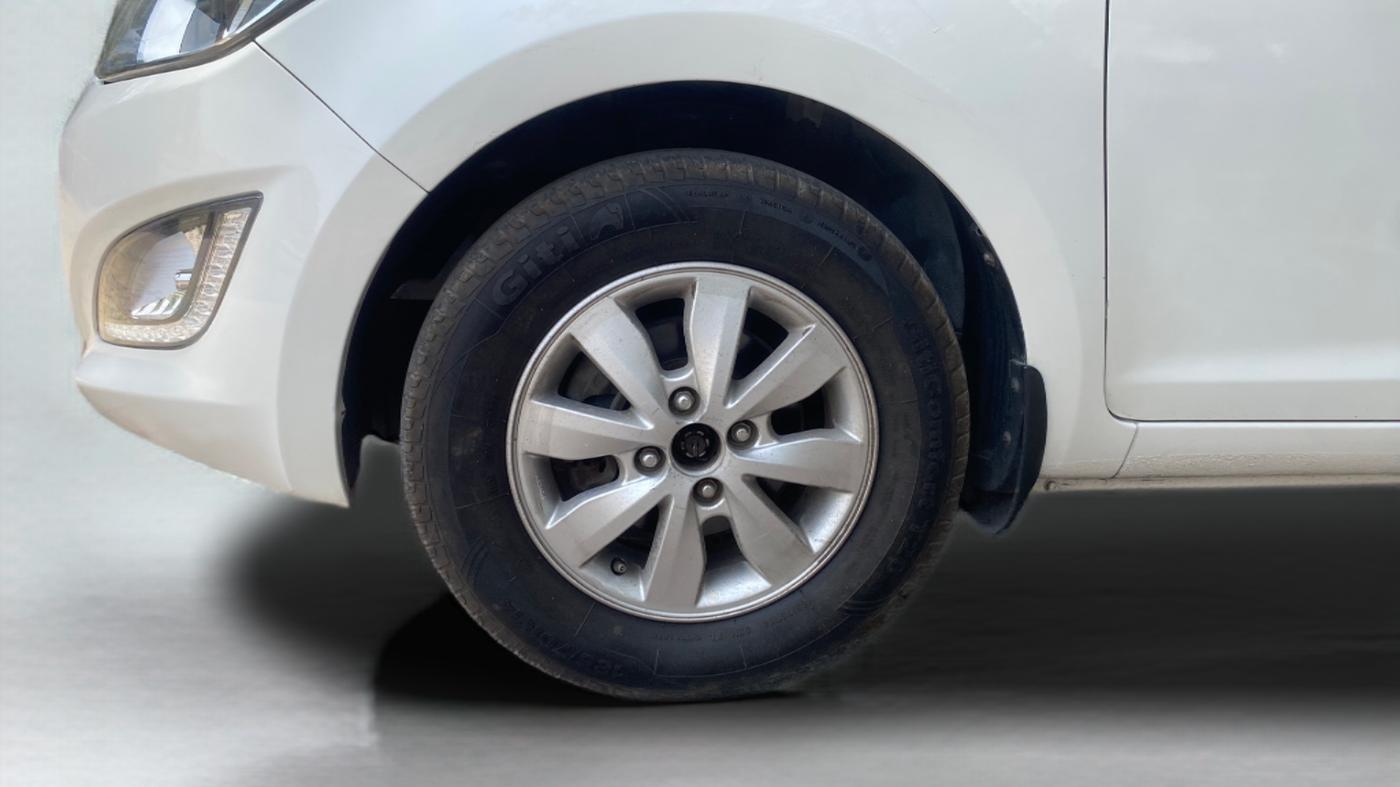 2014 Hyundai i20 ASTA 1.2, Petrol, Manual, 72,300 km, Left Front Wheel