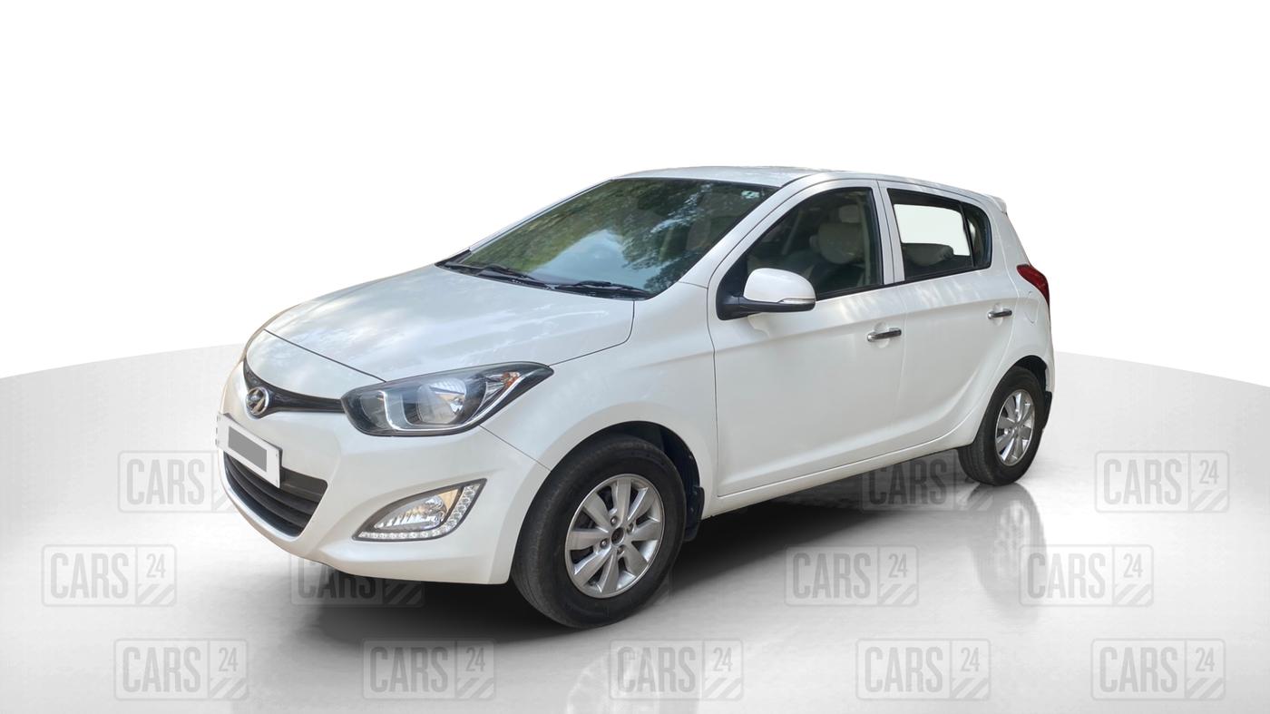 2014 Hyundai i20 ASTA 1.2, Petrol, Manual, 72,300 km, Left Front Diagonal