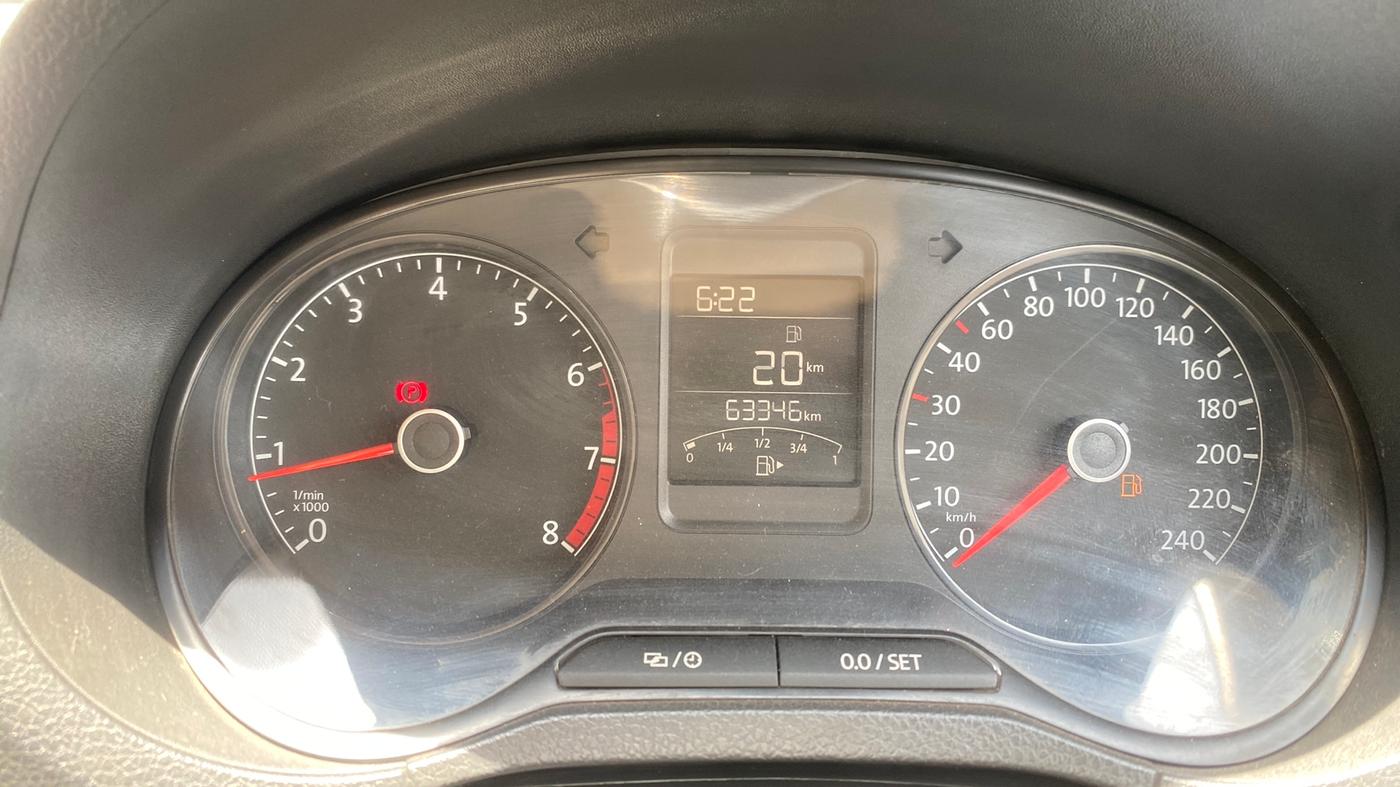 2017 Volkswagen Ameo HIGHLINE1.2L PLUS 16 ALLOY, Petrol, Manual, 63,300 km, Odometer Image