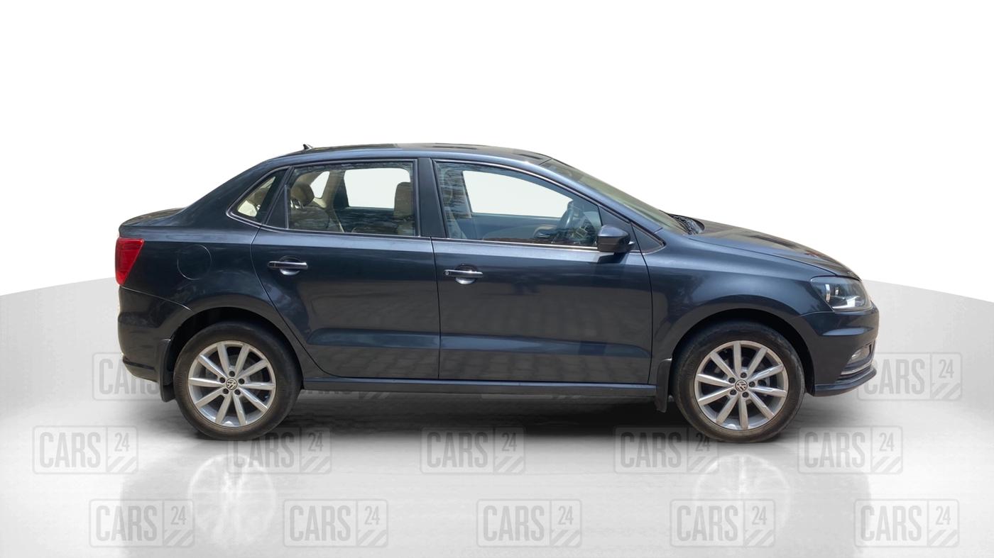 2017 Volkswagen Ameo HIGHLINE1.2L PLUS 16 ALLOY, Petrol, Manual, 63,300 km, Right Side View