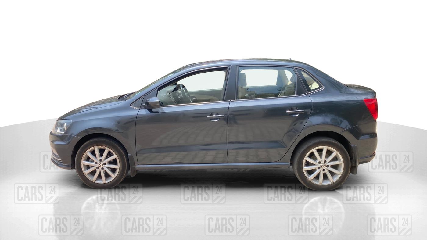 2017 Volkswagen Ameo HIGHLINE1.2L PLUS 16 ALLOY, Petrol, Manual, 63,300 km, Left Side