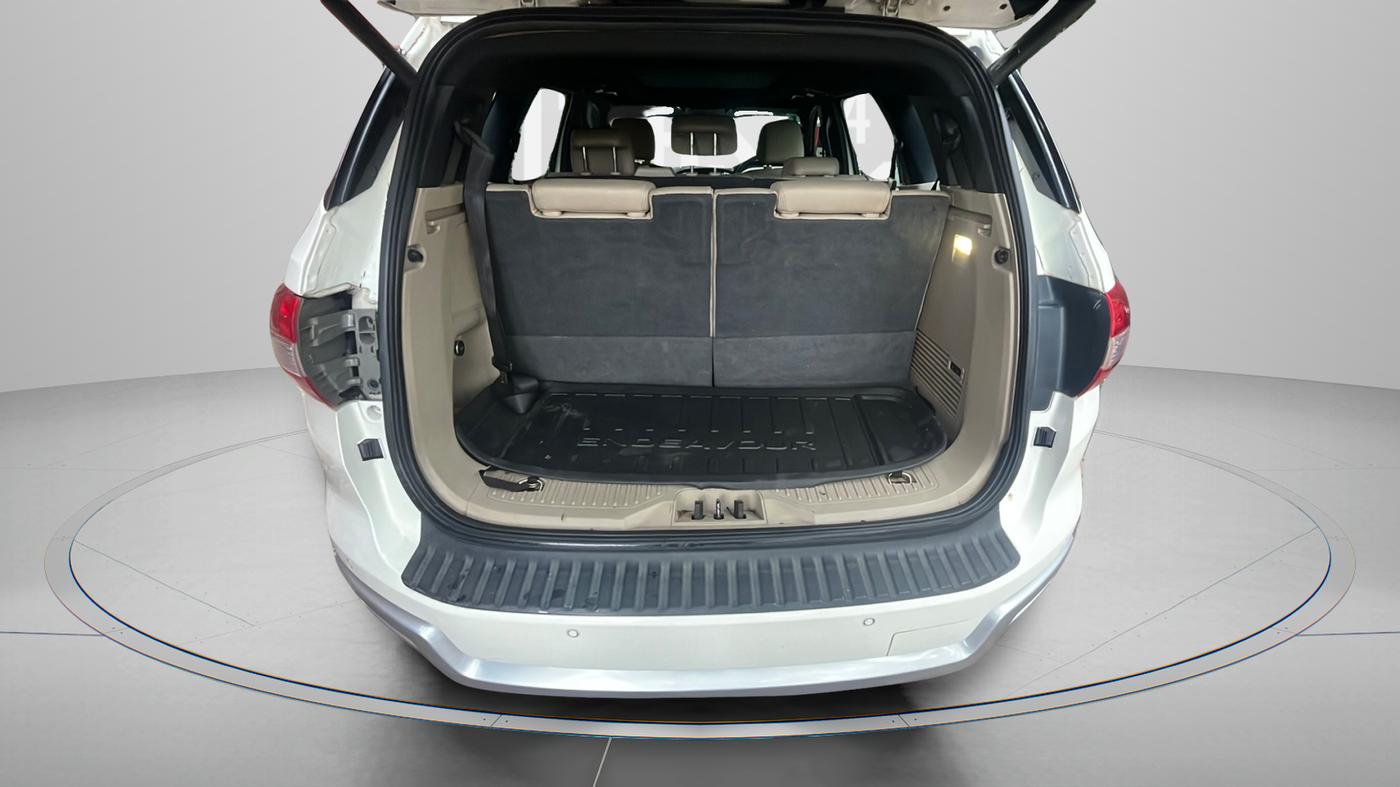2016 Ford Endeavour TITANIUM 3.2 4X4 AT, Diesel, Automatic, 91,744 km, Boot Inside