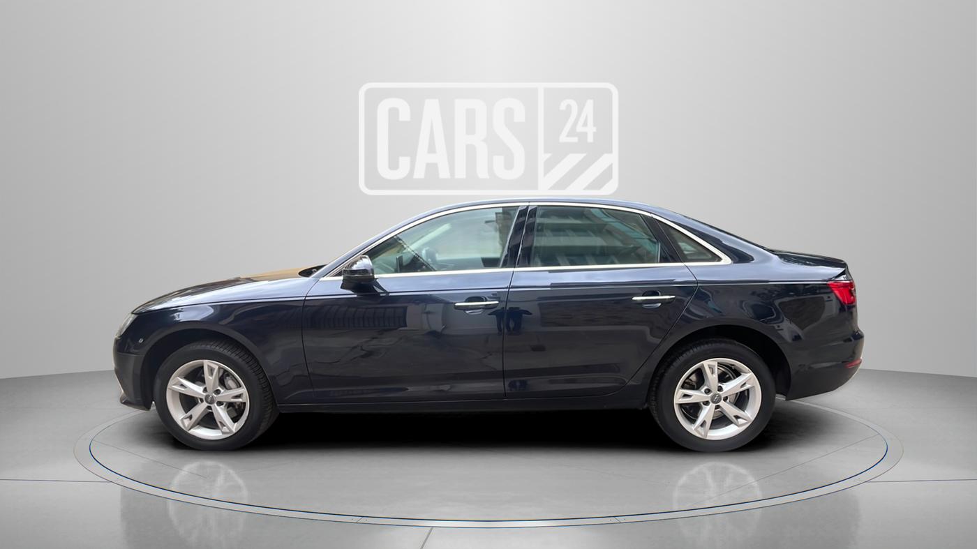 2017 Audi A4 35 TDI Technology, Diesel, Automatic, 1,19,708 km, Left Side