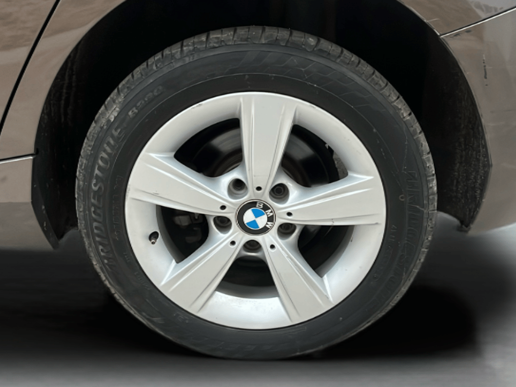 2013 BMW 1 Series 118D HATCHBACK, Diesel, Automatic, 57,112 km, Left Rear Wheel