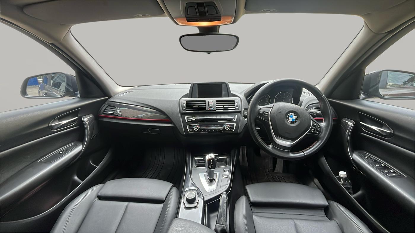 2013 BMW 1 Series 118D HATCHBACK, Diesel, Automatic, 57,112 km, Dashboard