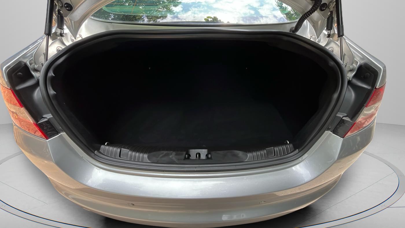 2011 Jaguar XF 3.0 DIESEL, Diesel, Automatic, 31,537 km, Boot Inside