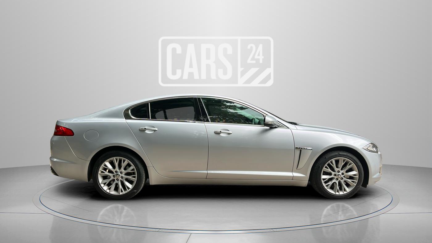 2011 Jaguar XF 3.0 DIESEL, Diesel, Automatic, 31,537 km, Right Side View