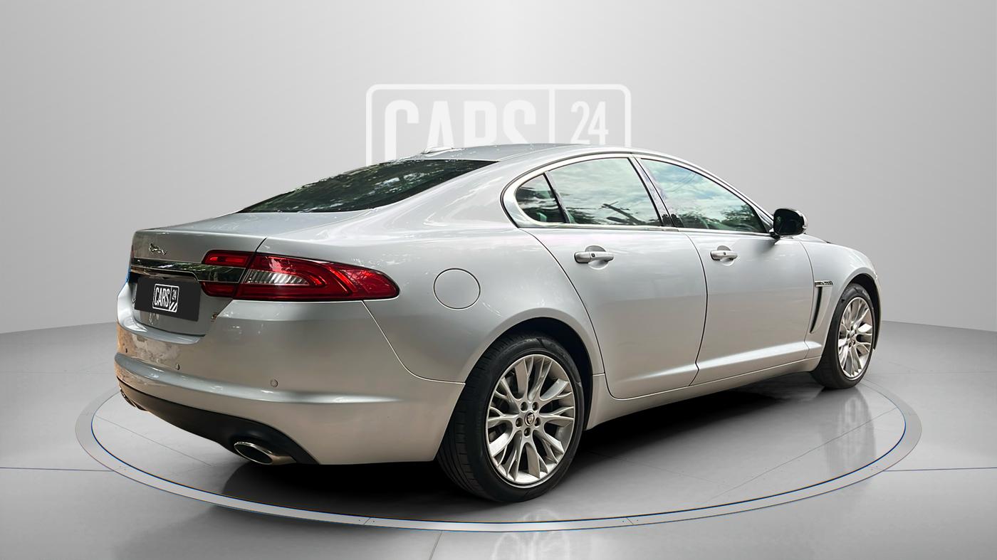 2011 Jaguar XF 3.0 DIESEL, Diesel, Automatic, 31,537 km, Right Back Diagonal