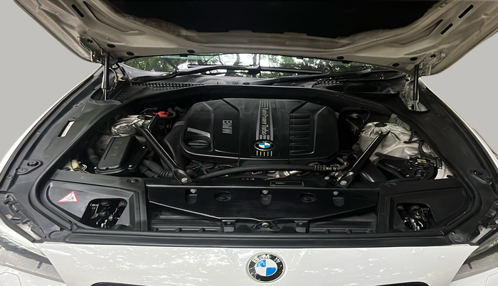 2014 BMW 5 Series 530D M SPORT, Diesel, Automatic, 87,000 km, Open Bonnet