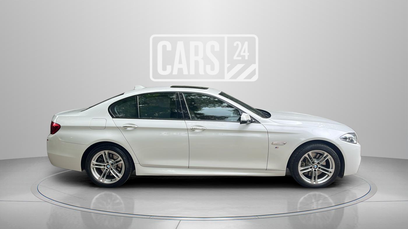 2014 BMW 5 Series 530D M SPORT, Diesel, Automatic, 87,000 km, Right Side View