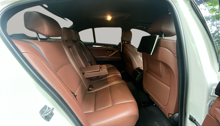 2014 BMW 5 Series 530D M SPORT, Diesel, Automatic, 87,000 km, Right Side Rear Door Cabin