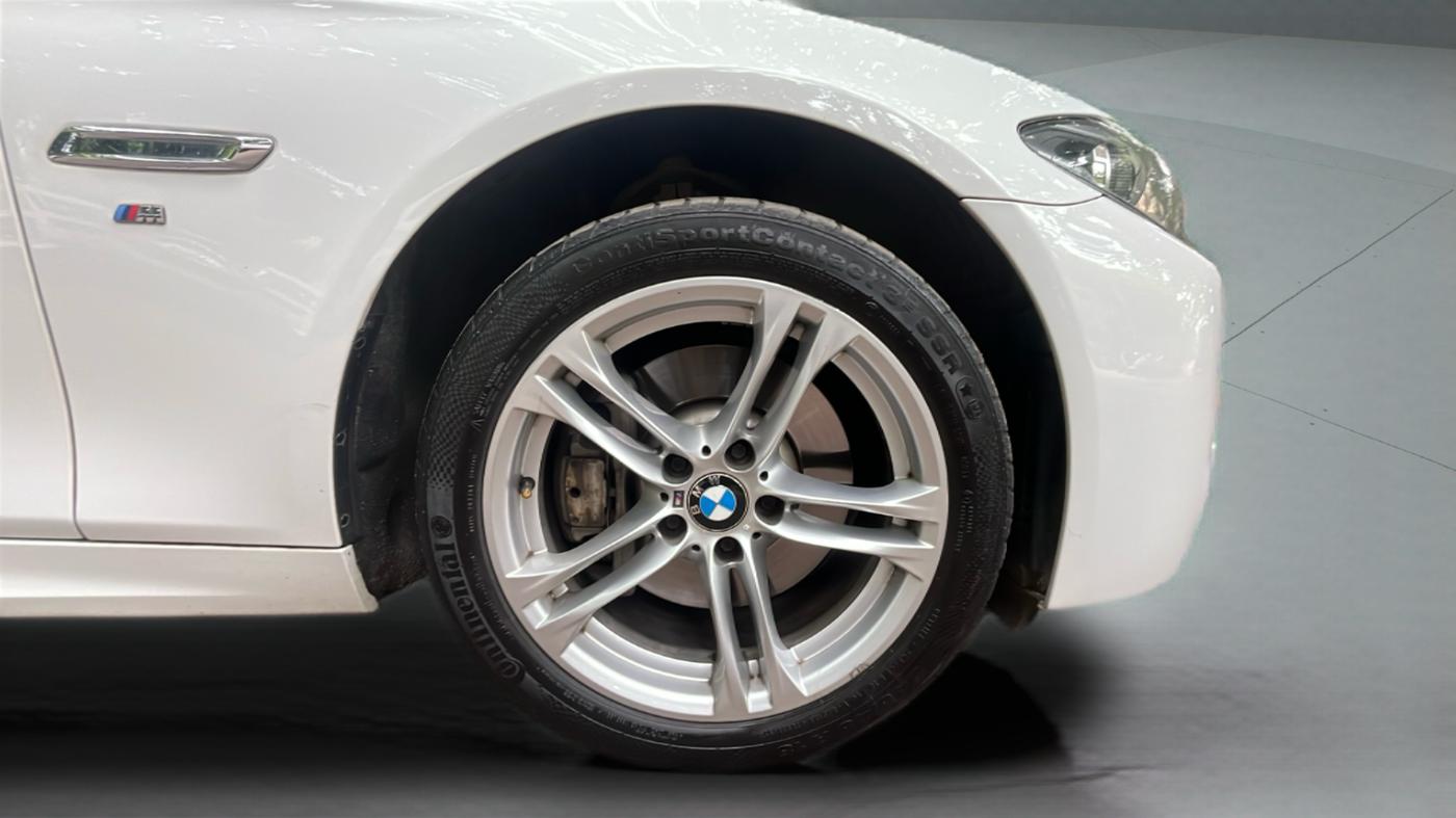 2014 BMW 5 Series 530D M SPORT, Diesel, Automatic, 87,000 km, Right Front Wheel
