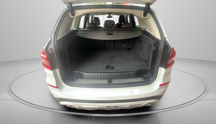 2018 BMW X3 X DRIVE 20D Luxury Line, Diesel, Automatic, 85,000 km, Boot Inside