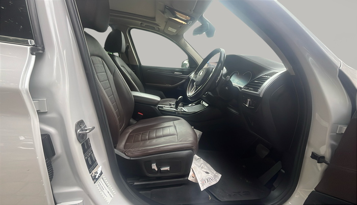 2018 BMW X3 X DRIVE 20D Luxury Line, Diesel, Automatic, 85,000 km, Right Side Front Door Cabin