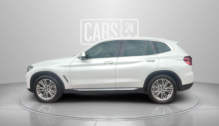 2018 BMW X3 X DRIVE 20D Luxury Line, Diesel, Automatic, 85,000 km, Left Side