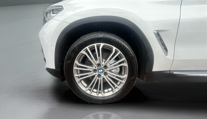 2018 BMW X3 X DRIVE 20D Luxury Line, Diesel, Automatic, 85,000 km, Left Front Wheel