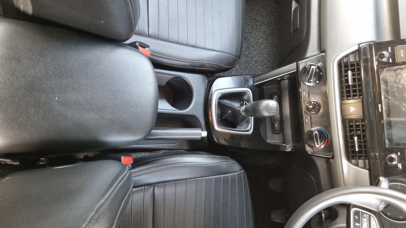 2019 KIA SELTOS HTK PLUS 1.5 DIESEL, Diesel, Manual, 68,388 km, Gear Lever