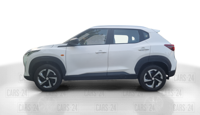 2023 Nissan MAGNITE XE, Petrol, Manual, 16,094 km, Left Side