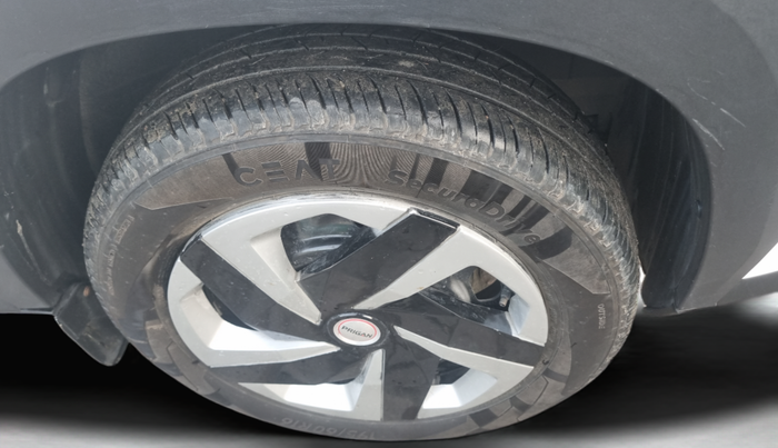 2023 Nissan MAGNITE XE, Petrol, Manual, 16,094 km, Right Front Wheel