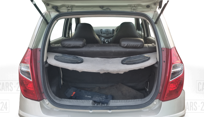 2011 Hyundai i10 SPORTZ 1.2, Petrol, Manual, 50,553 km, Boot Inside