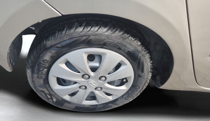 2011 Hyundai i10 SPORTZ 1.2, Petrol, Manual, 50,553 km, Right Rear Wheel