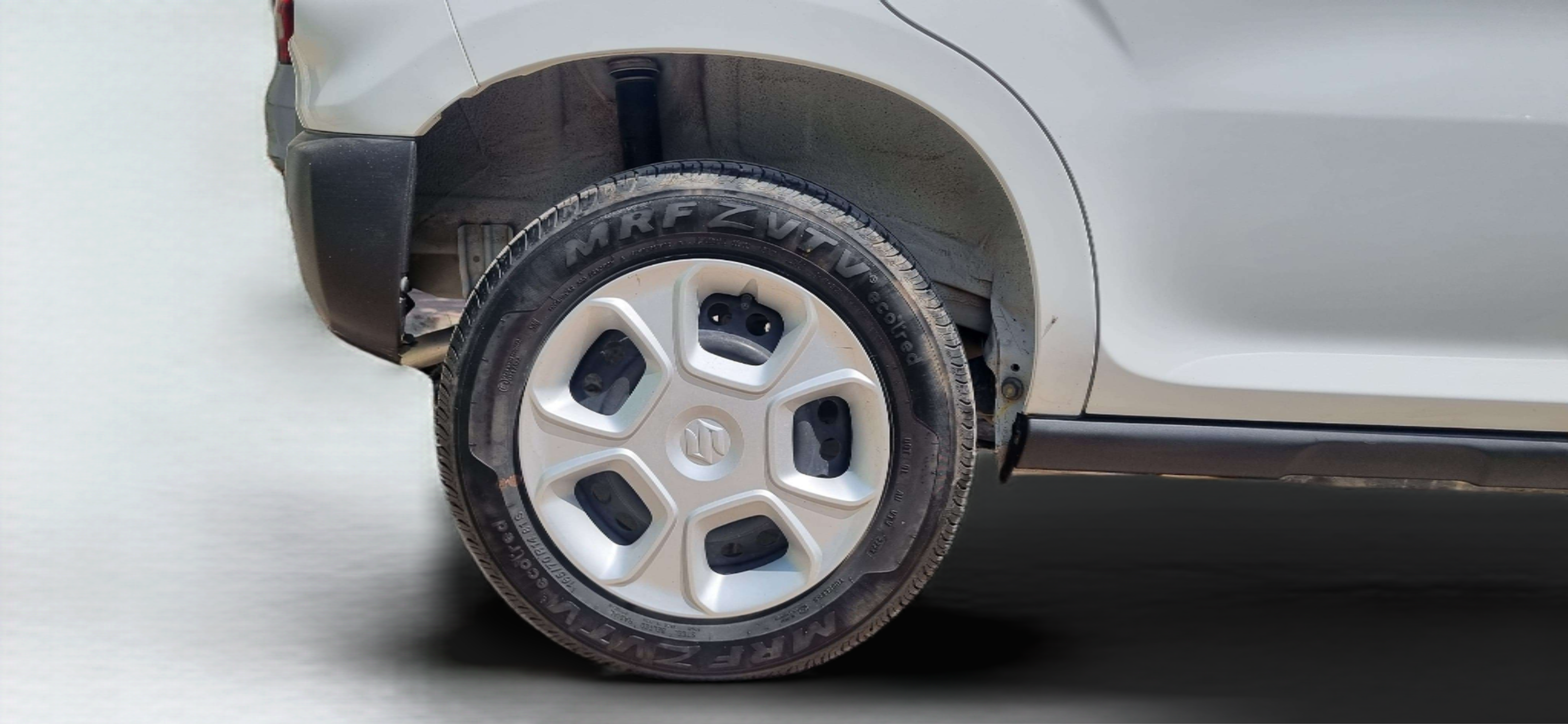 2023 Maruti S PRESSO VXI, Petrol, Manual, 15,002 km, Right Rear Wheel