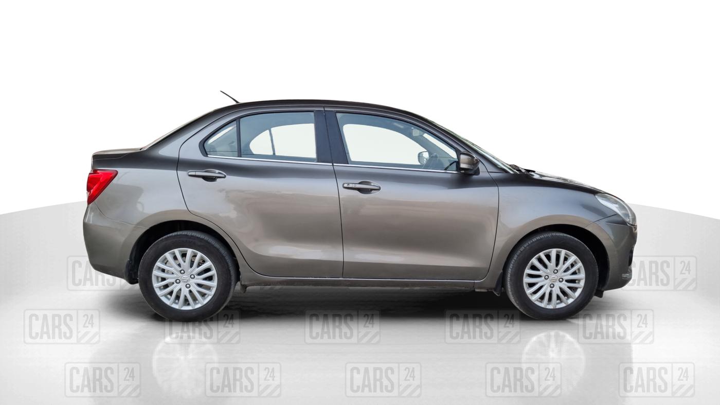 2018 Maruti Dzire ZXI, Petrol, Manual, 82,565 km, Right Side View