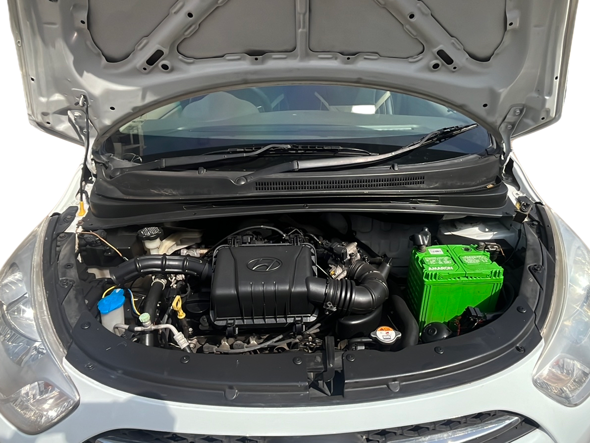 2013 Hyundai i10 ERA 1.1, Petrol, Manual, 27,912 km, Open Bonnet