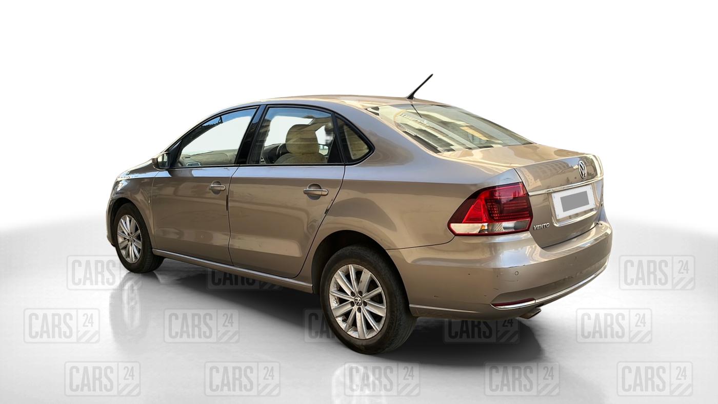 2016 Volkswagen Vento HIGHLINE DIESEL 1.5, Diesel, Manual, 1,00,788 km, Left Back Diagonal