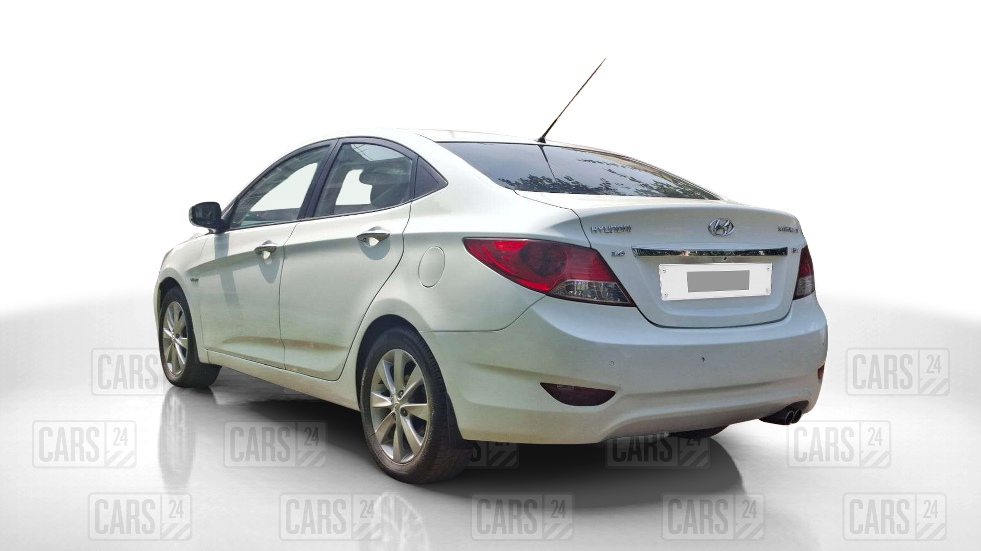 2012 Hyundai Verna FLUIDIC 1.6 VTVT SX, Petrol, Manual, 70,059 km, Left Back Diagonal
