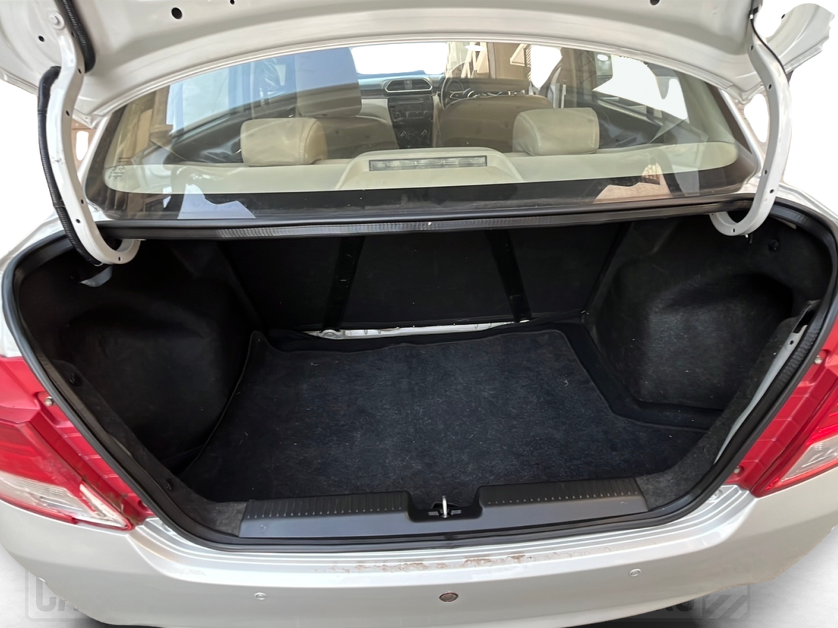 2017 Maruti Dzire VDI, Diesel, Manual, 76,000 km, Boot Inside