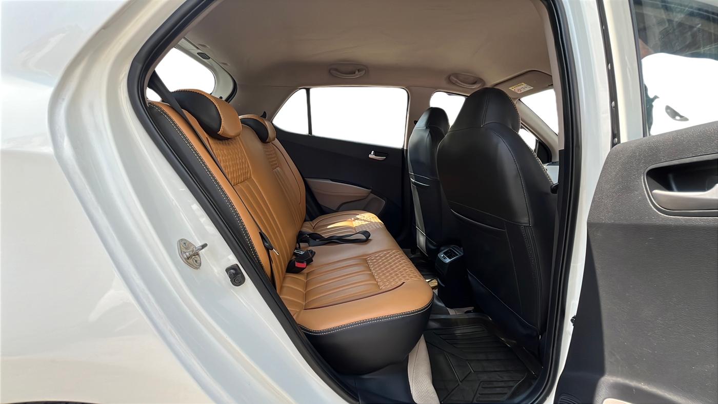 2014 Hyundai Grand i10 ASTA (O) 1.2 KAPPA VTVT, Petrol, Manual, 85,353 km, Right Side Rear Door Cabin