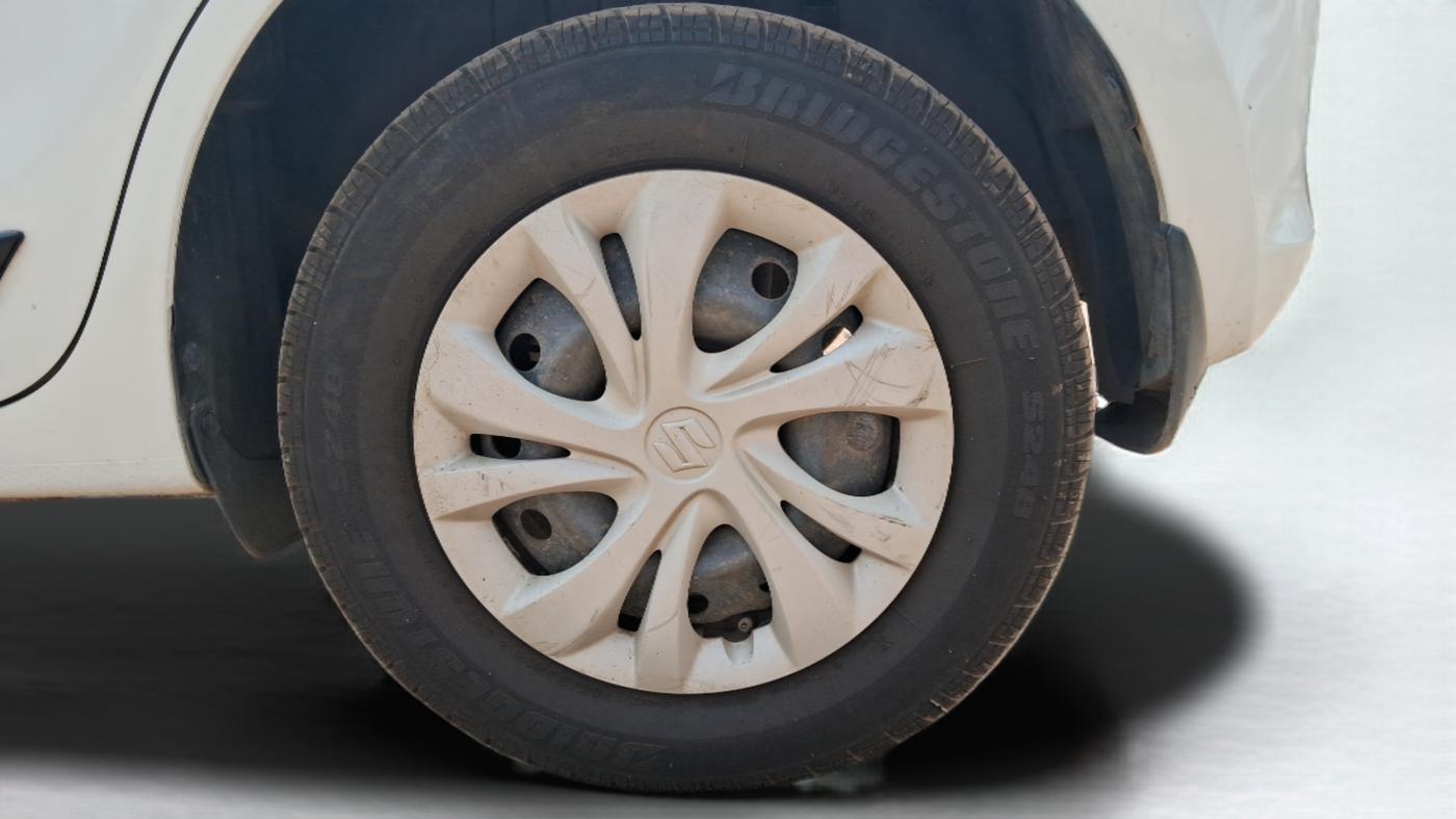 2018 Maruti Swift VDI, Diesel, Manual, 87,055 km, Left Rear Wheel