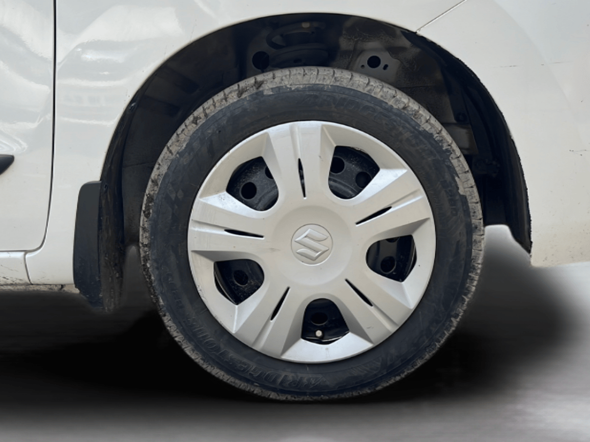 2016 Maruti Wagon R 1.0 VXI, Petrol, Manual, 93,623 km, Right Front Wheel