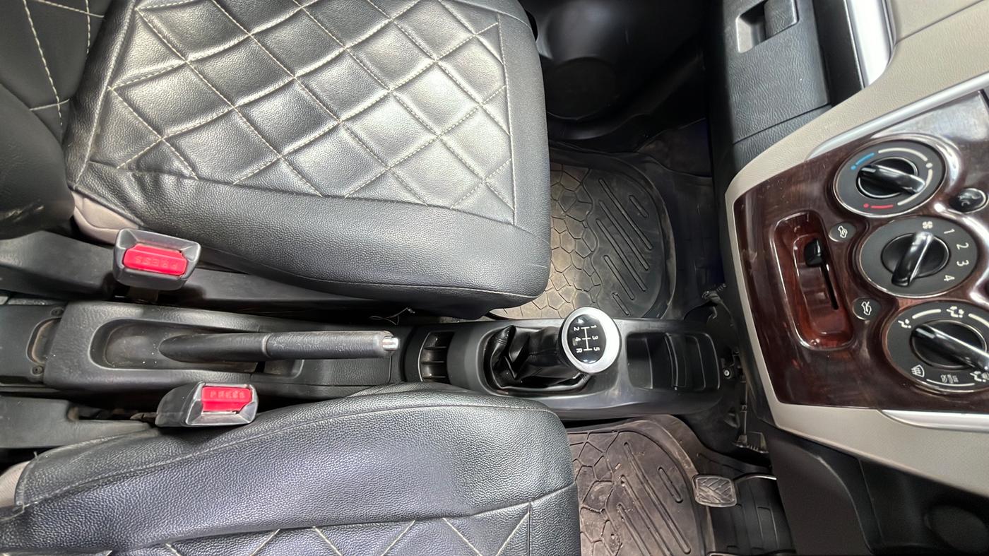2016 Maruti Wagon R 1.0 VXI, Petrol, Manual, 93,623 km, Gear Lever
